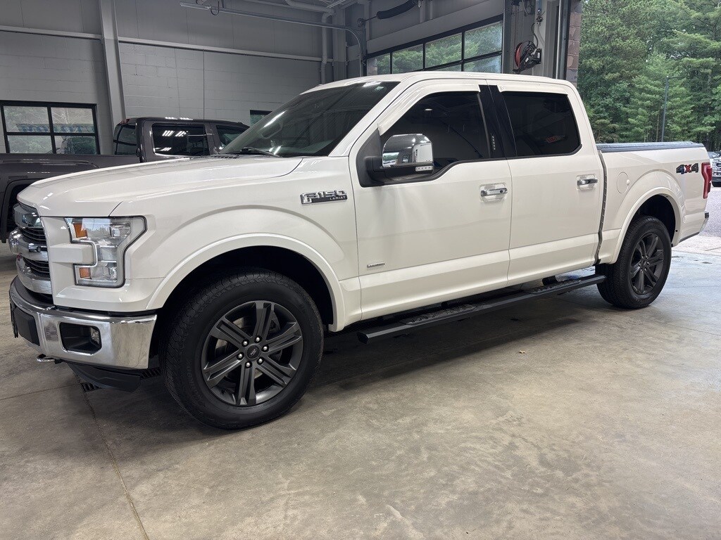 2016 Ford F-150 Lariat photo 3