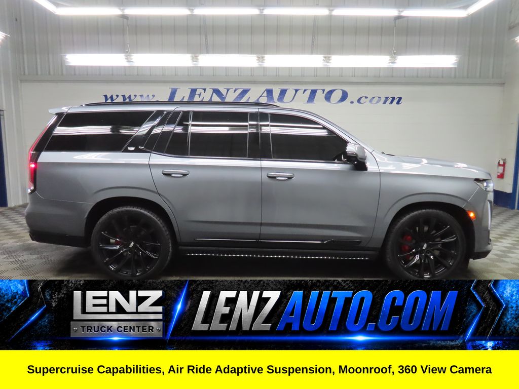 2022 Cadillac Escalade 4WD Sport's photo