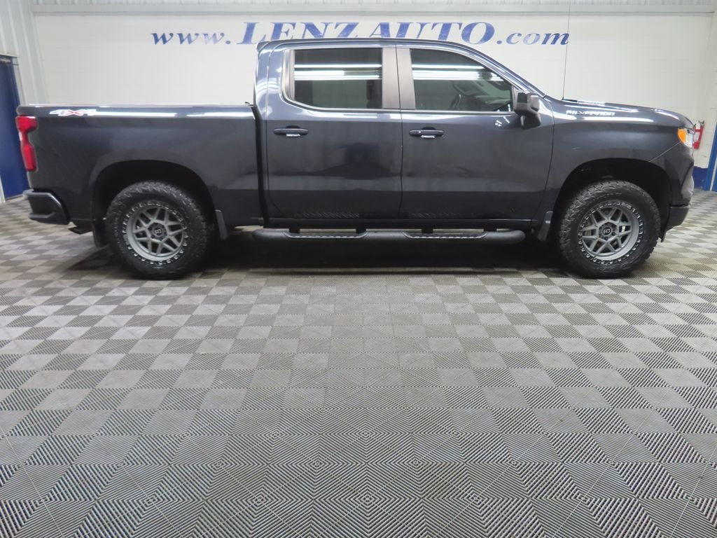 Used 2022 Chevrolet Silverado 1500 4x4 Crew Cab RST Truck