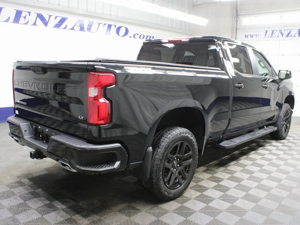 2024 Chevrolet Silverado 1500 LT Trail Boss photo 2