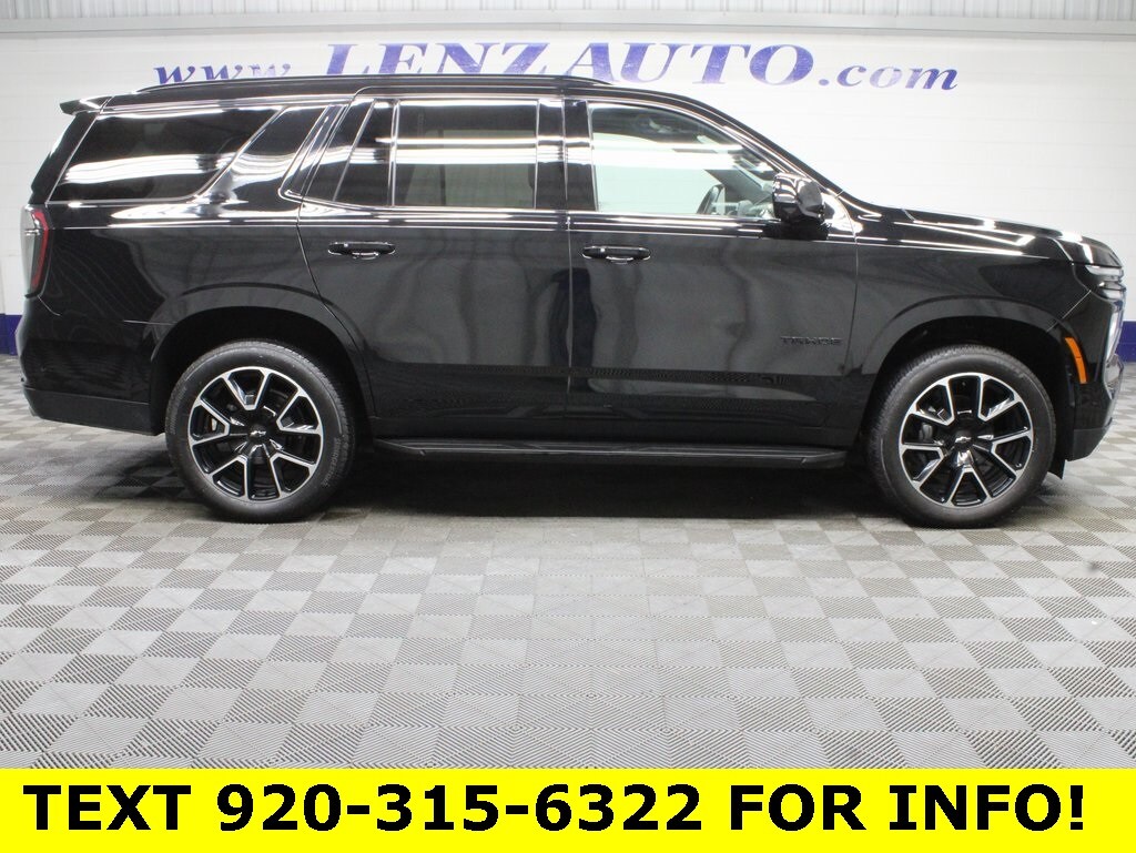 2025 Chevrolet Tahoe RST photo 2