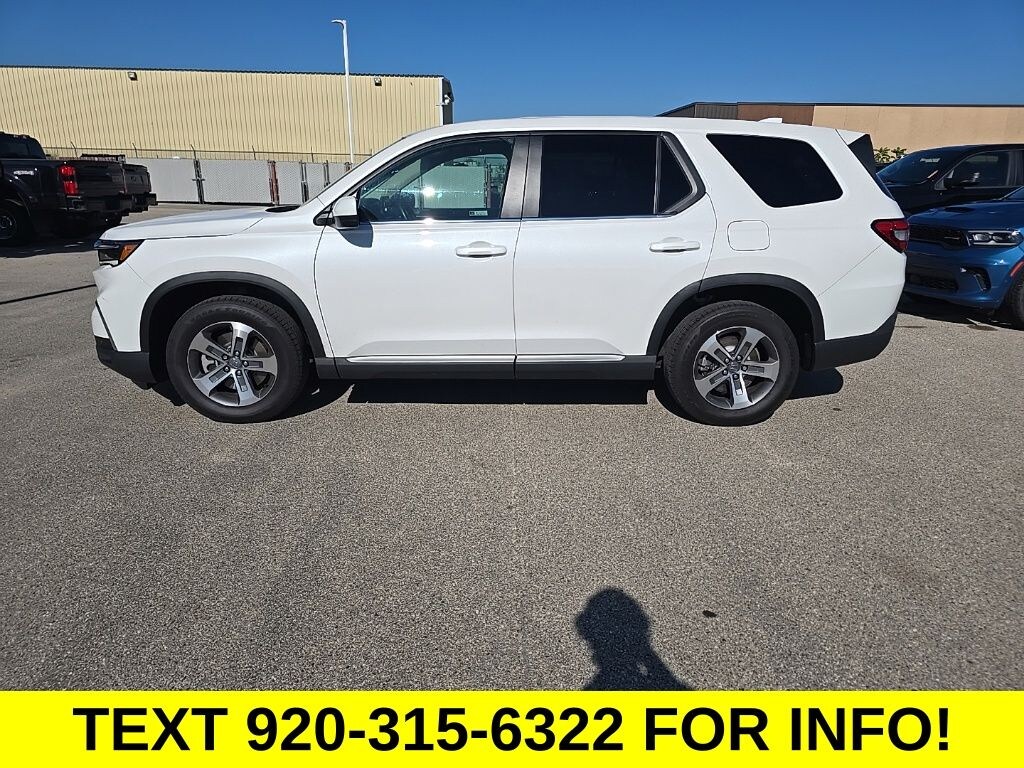 Used 2024 Honda Pilot EX-L AWD SUV