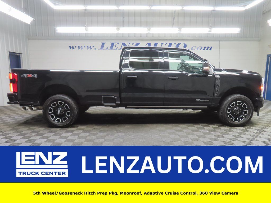 2025 Ford F-250 Platinum 4x4 Crew Cab 8' Box's photo