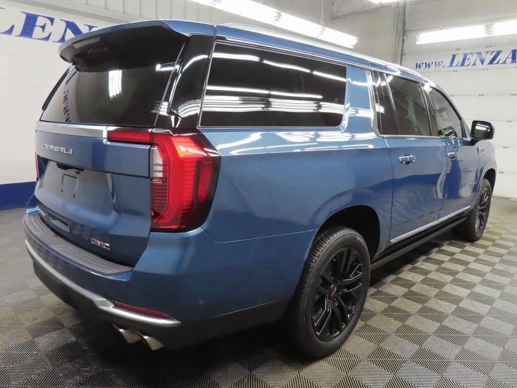 Used 2025 GMC Yukon XL Denali 4WD SUV