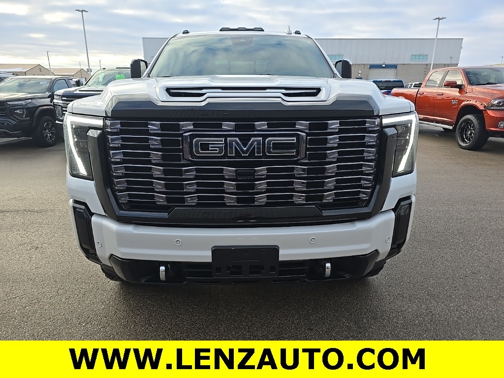 Used 2025 GMC Sierra 2500HD 4x4 Crew Cab Denali Ultimate Truck