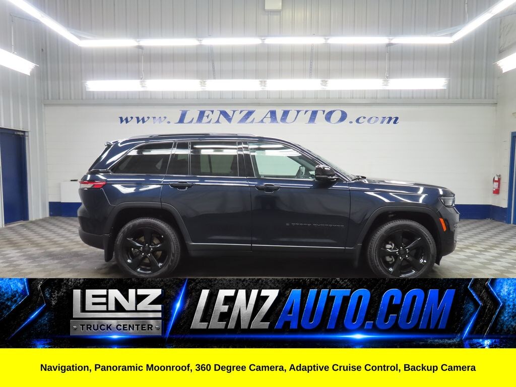 Used 2025 Jeep Grand Cherokee Limited 4WD SUV
