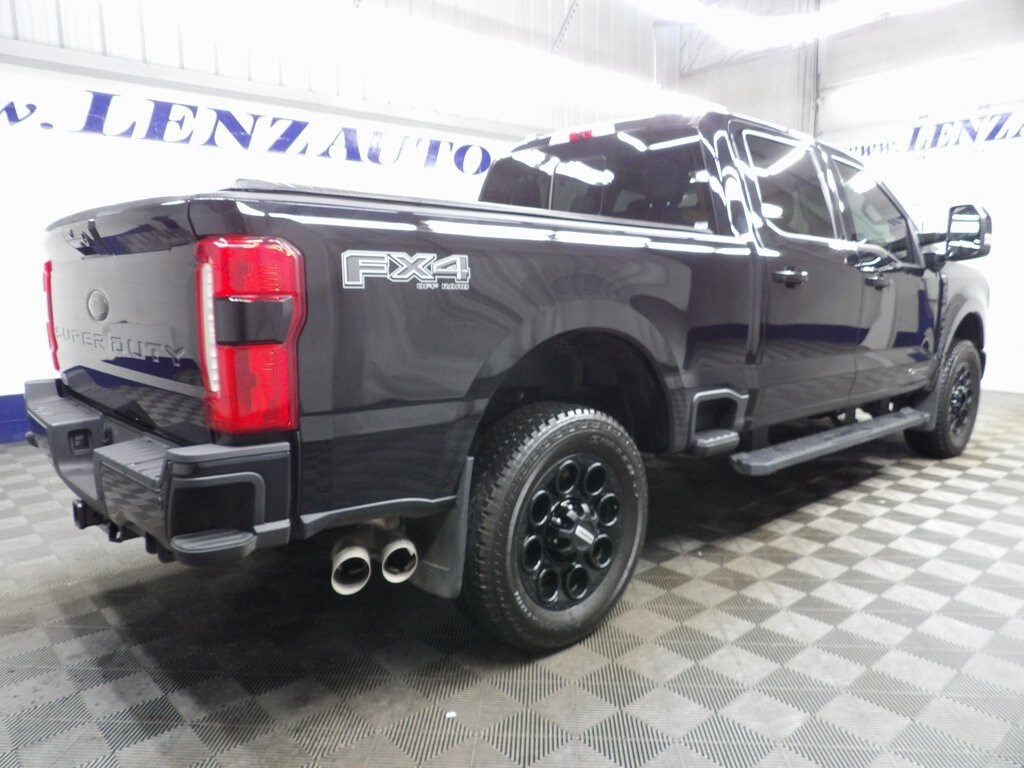 2024 Ford F-250 photo 3