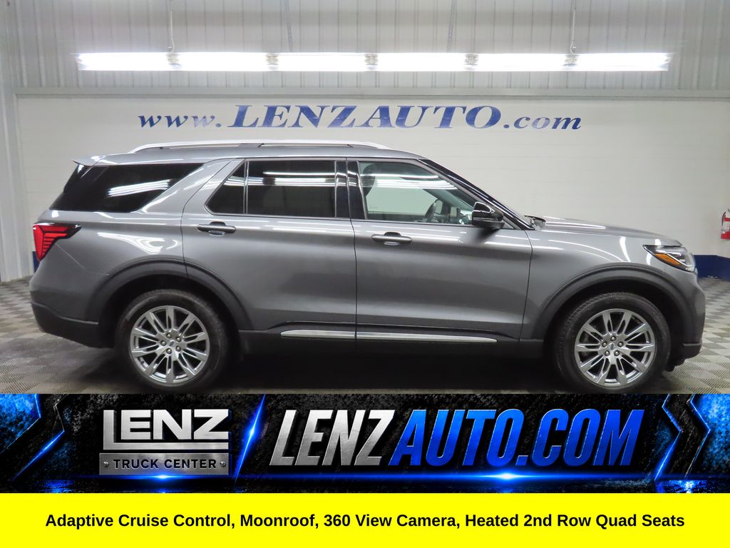 2026 Ford Explorer Platinum 4WD's photo