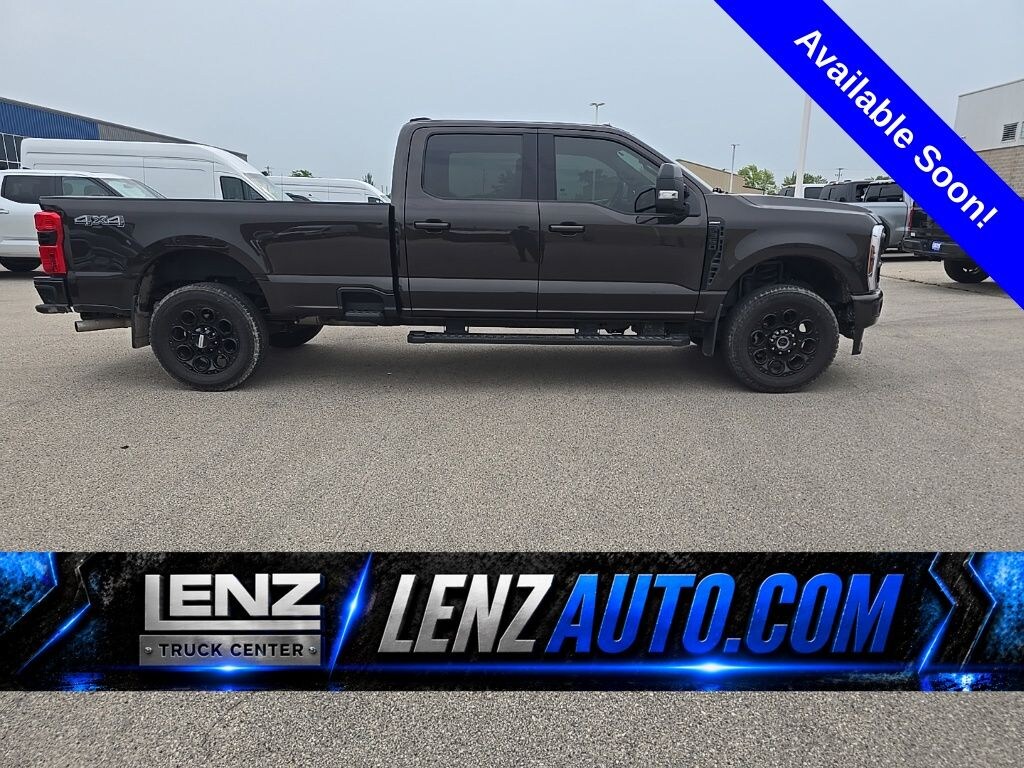 Used 2024 Ford F-350SD 4x4 Crew Cab Lariat SRW Truck