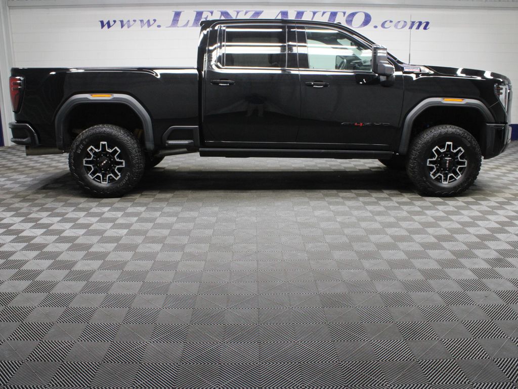 Used 2026 GMC Sierra 2500HD 4x4 Crew Cab AT4X Truck