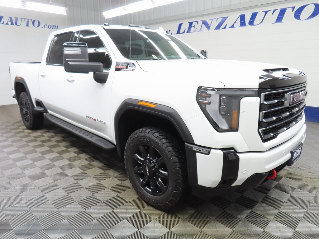 Used 2025 GMC Sierra 3500HD 4x4 Crew Cab AT4 SRW Truck