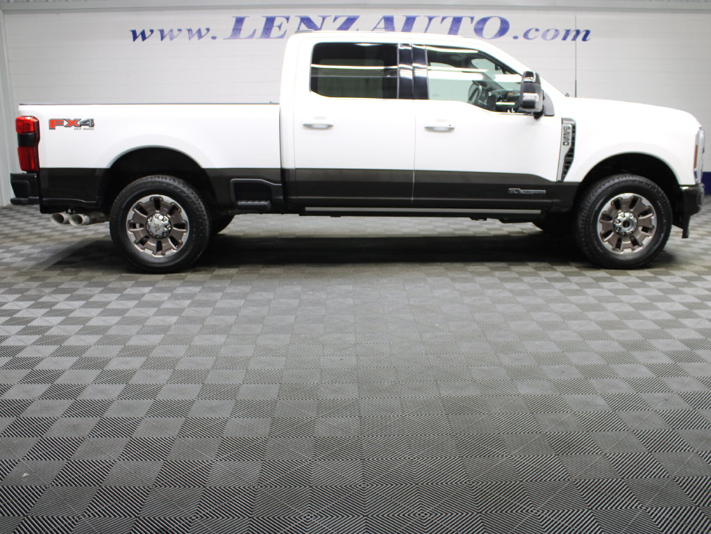 Used 2025 Ford F-250SD 4x4 Crew Cab King Ranch Truck