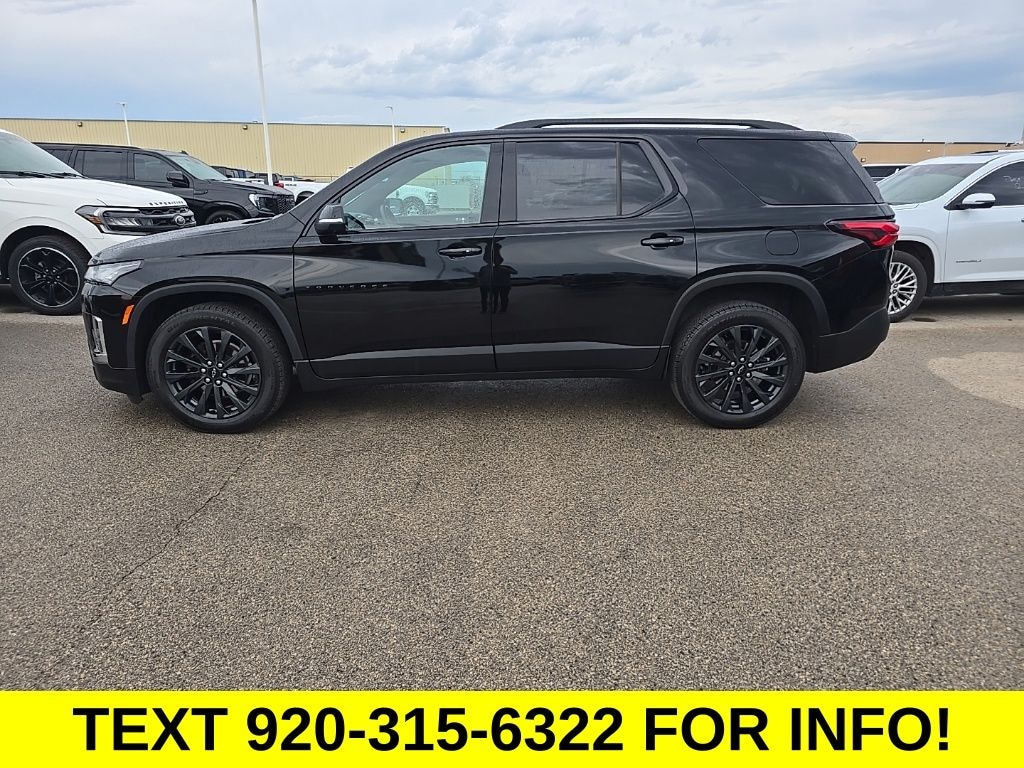 Used 2023 Chevrolet Traverse RS AWD SUV