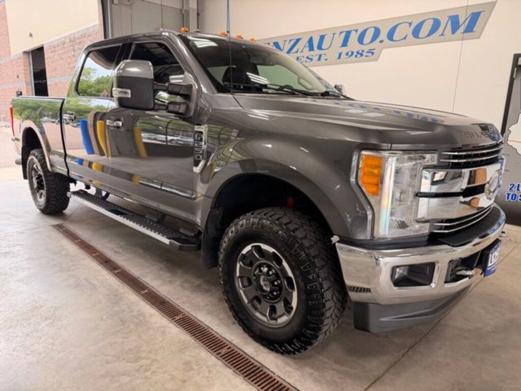 Used 2017 Ford F-250SD Lariat Truck