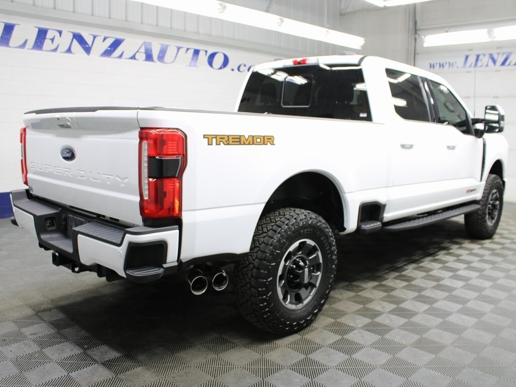 2023 Ford F-250 photo 4