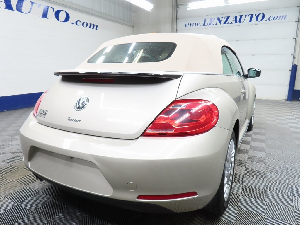 Used 2016 Volkswagen Beetle SE FWD Convertible