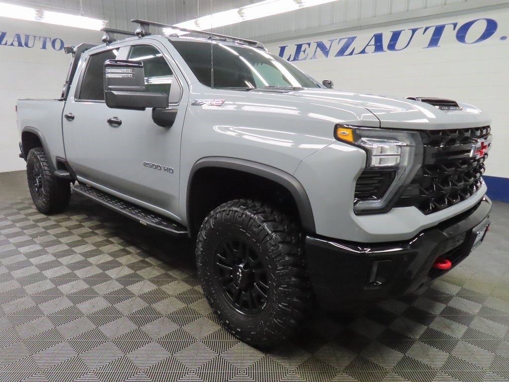Used 2025 Chevrolet Silverado 2500HD 4x4 Crew Cab ZR2 Truck