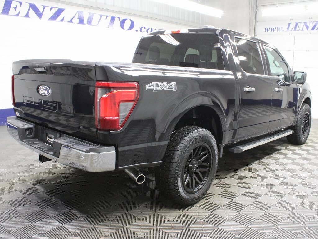 2024 Ford F-150 XLT photo 2
