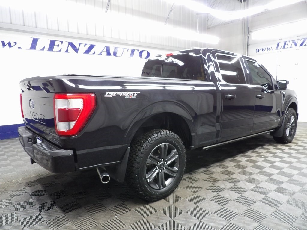 2023 Ford F-150 Lariat photo 3