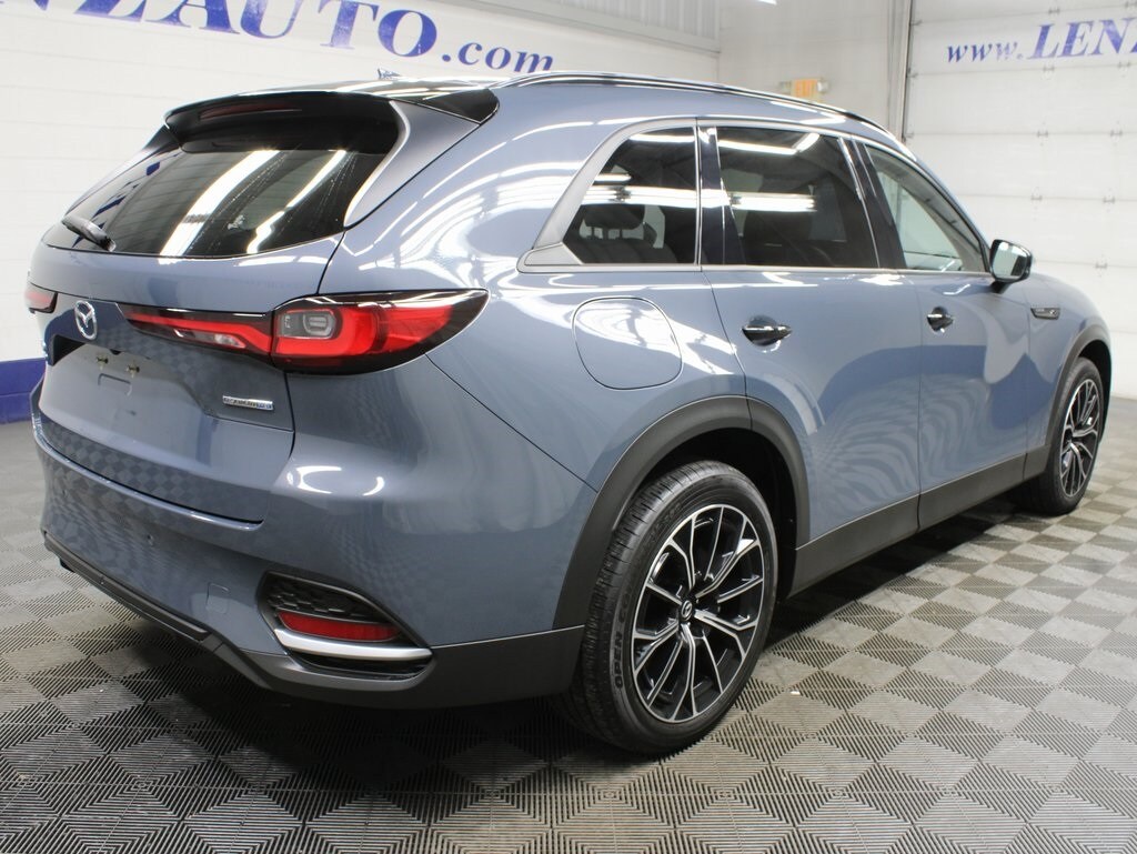 2025 Mazda CX-70 Premium photo 4