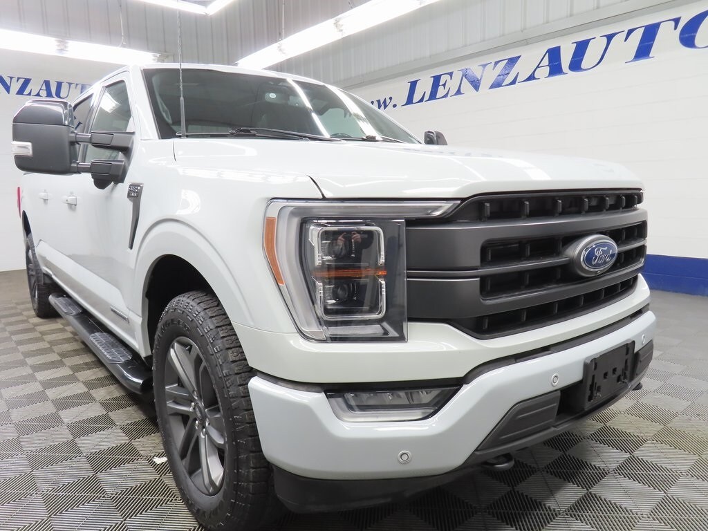 2023 Ford F-150 Lariat photo 3