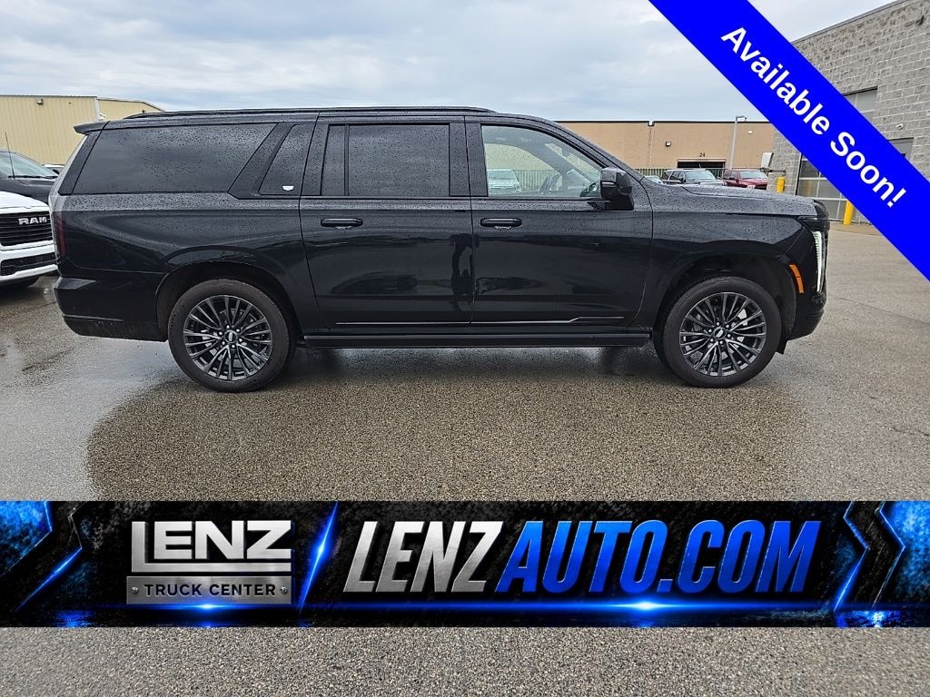 Used 2026 Cadillac Escalade ESV Platinum Edition 4WD SUV