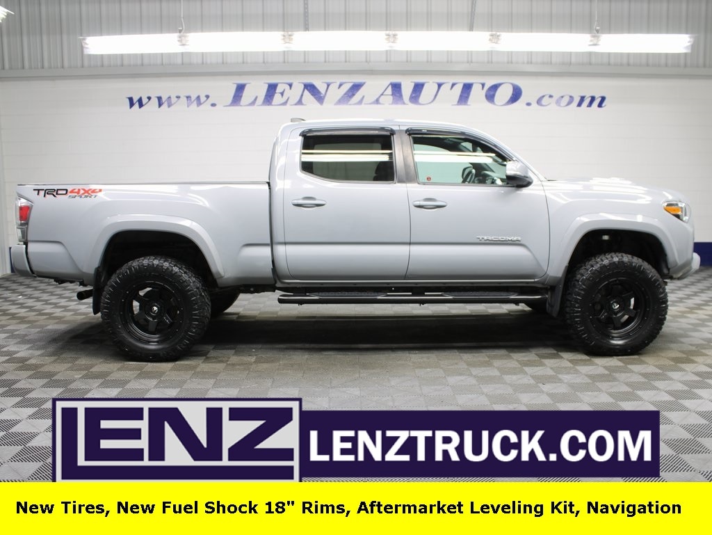 2021 Toyota Tacoma TRD Sport's photo