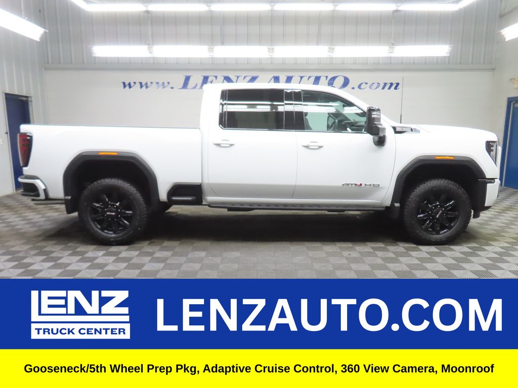 2025 GMC Sierra 4WD Crew Cab Standard Box AT4's photo