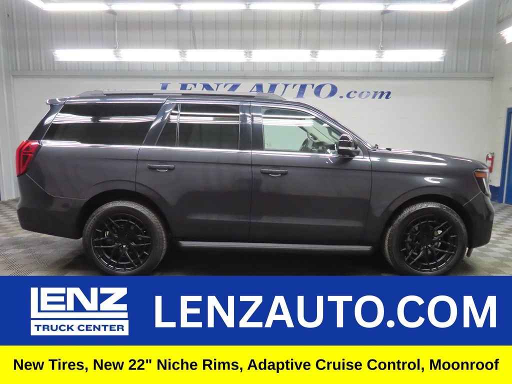 Used 2025 Ford Expedition Active 4WD SUV