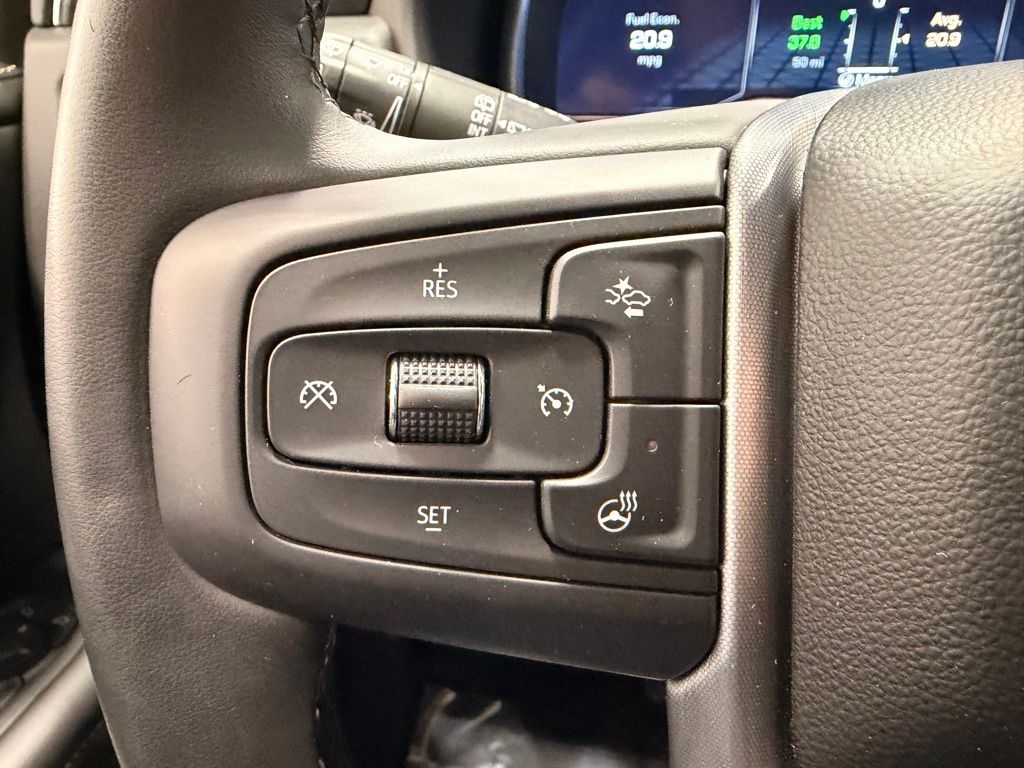 2023 GMC Yukon SLT - Photo 36
