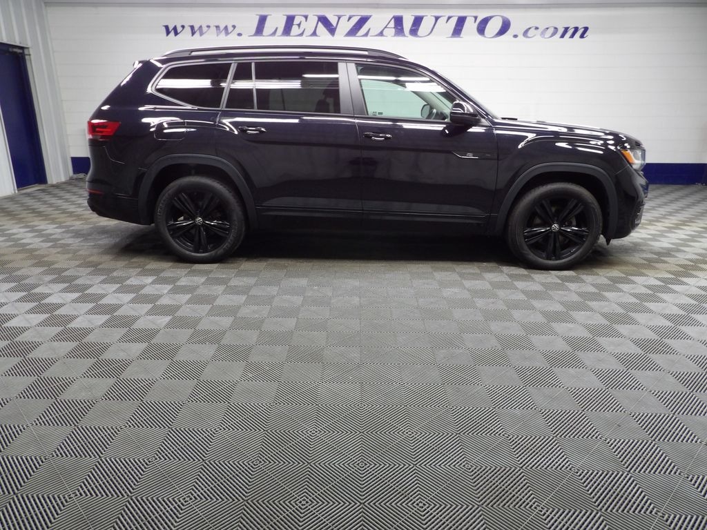 Used 2023 Volkswagen Atlas SEL R-Line AWD SUV