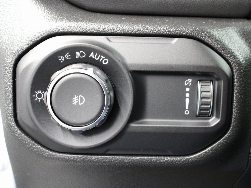 2023 Jeep Wrangler 4-Door Sahara High Altitude - Photo 47