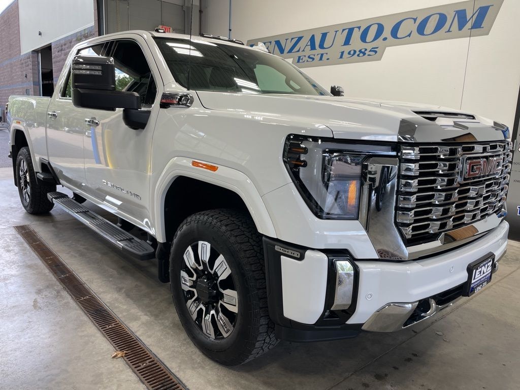 Used 2024 GMC Sierra 3500HD 4x4 Crew Cab Denali SRW Truck