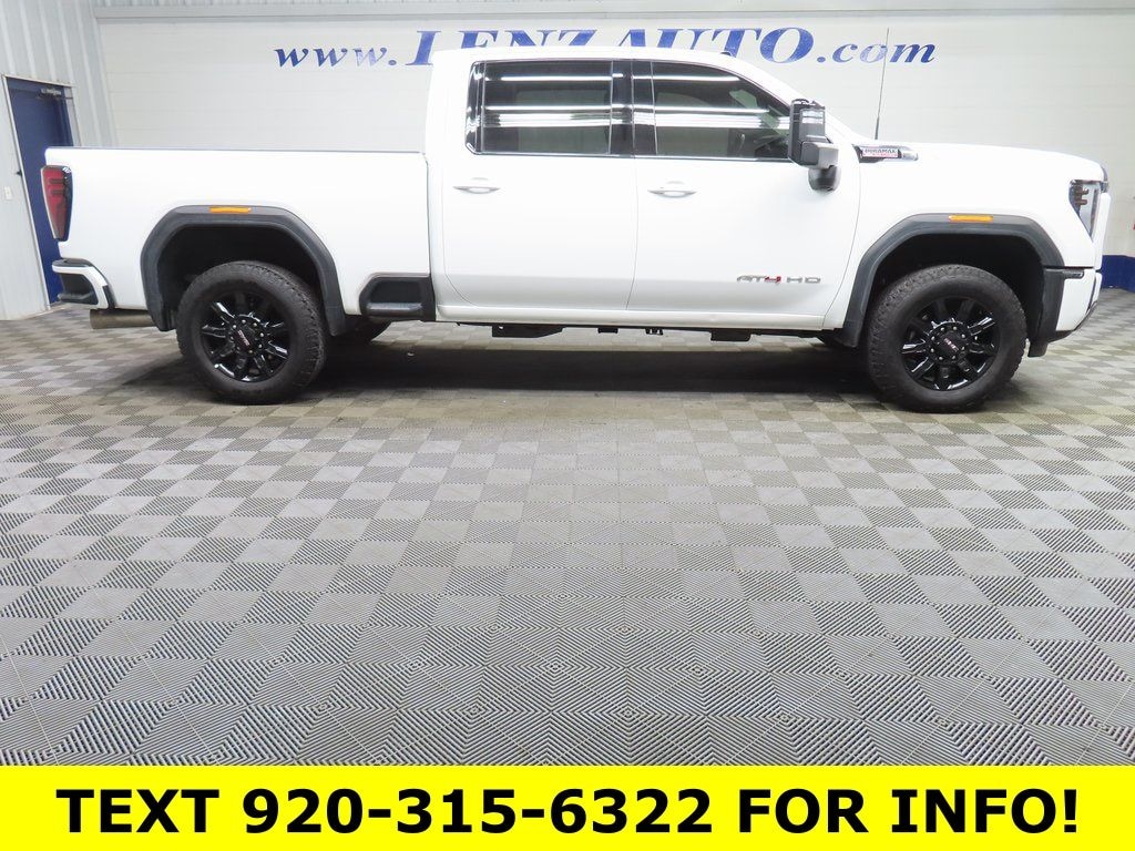 Used 2025 GMC Sierra 2500HD 4x4 Crew Cab AT4 Truck