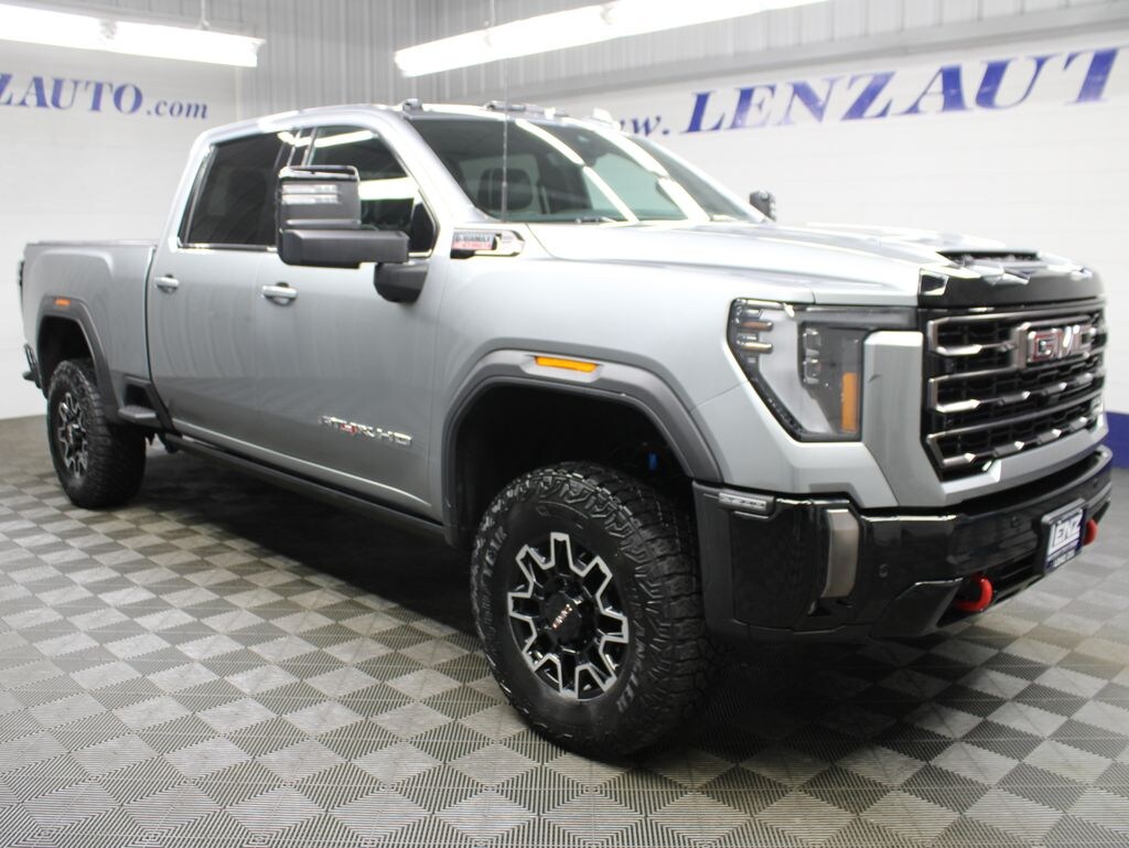 Used 2024 GMC Sierra 2500HD 4x4 Crew Cab AT4X Truck