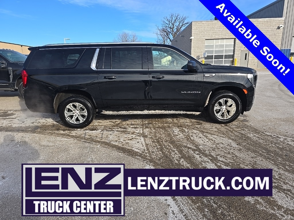 2023 GMC Yukon XL SLE