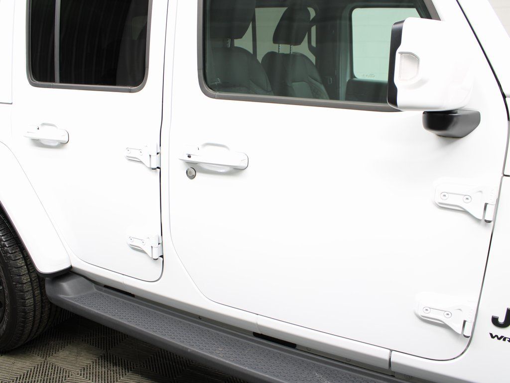 2023 Jeep Wrangler 4-Door Sahara High Altitude - Photo 30