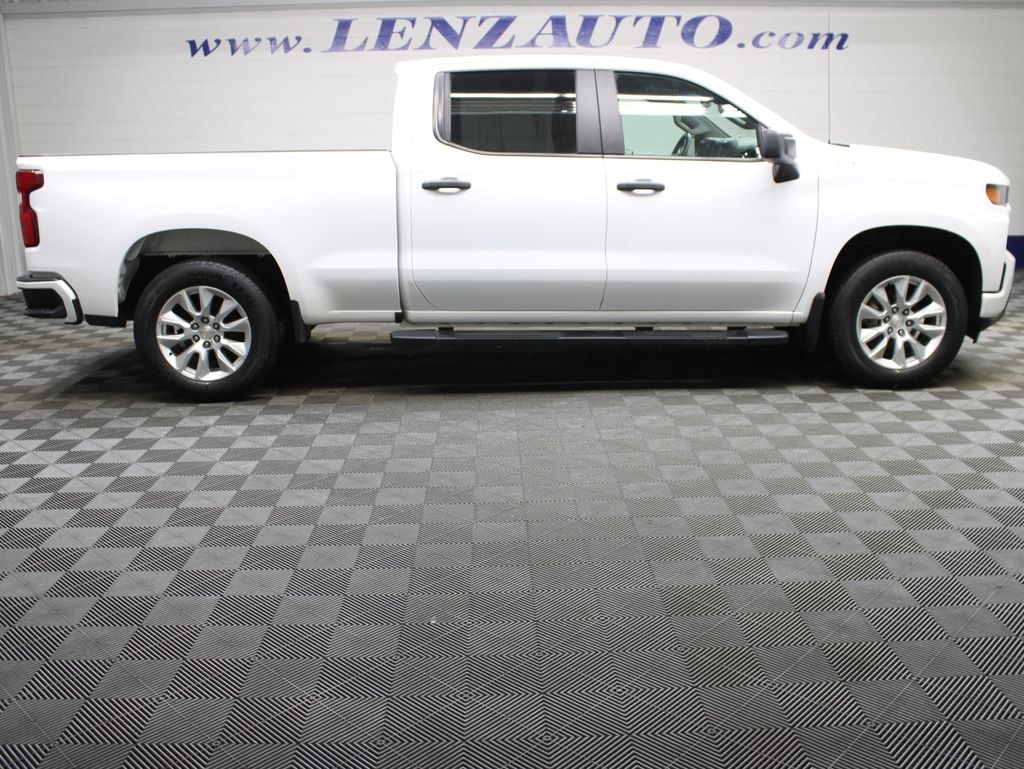 Used 2021 Chevrolet Silverado 1500 4x4 Crew Cab Custom Truck