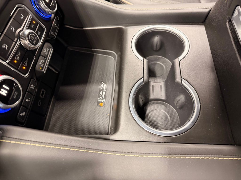2023 GMC Yukon SLT - Photo 43