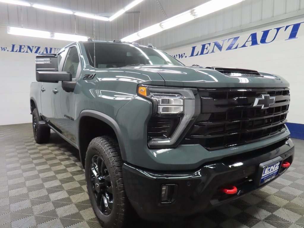 Used 2025 Chevrolet Silverado 2500HD 4x4 Crew Cab LT Truck