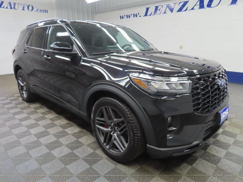 Used 2026 Ford Explorer ST 4WD SUV