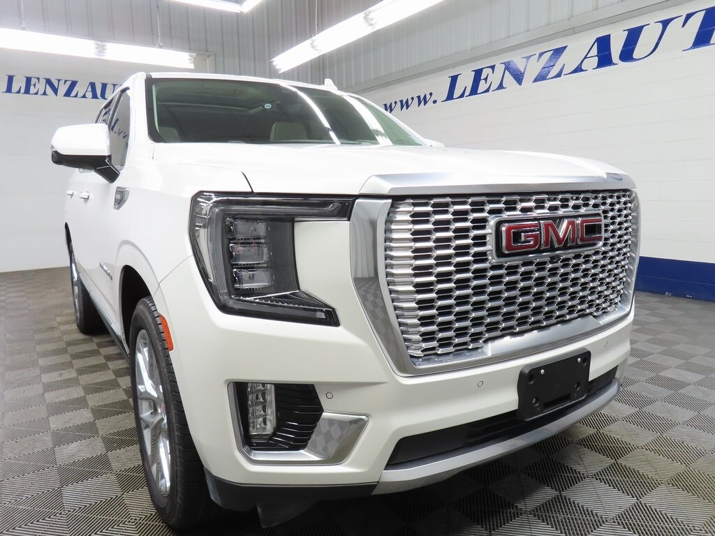 Used 2022 GMC Yukon Denali 4WD SUV