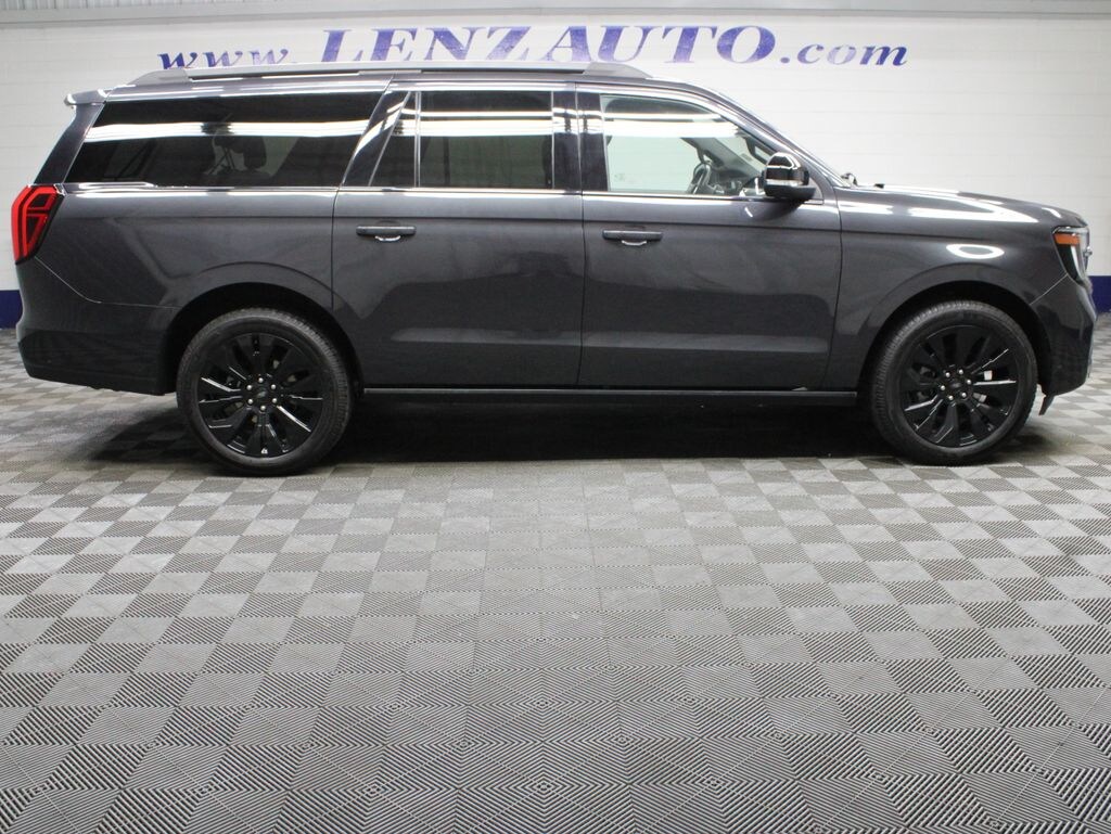 Used 2025 Ford Expedition Max Platinum 4WD SUV