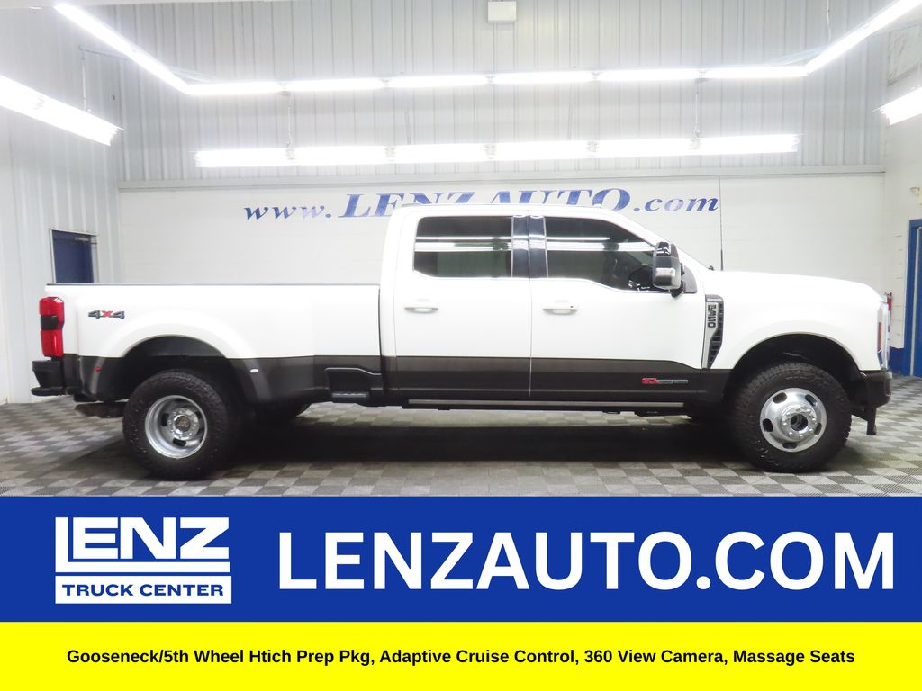 2024 Ford F-350 King Ranch Crew Cab 4x4 176 in DRW's photo