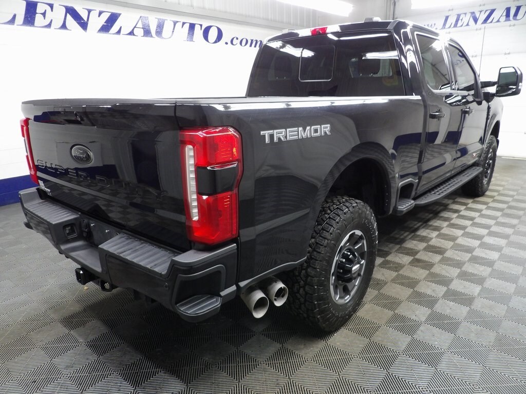 2023 Ford F-250 photo 4