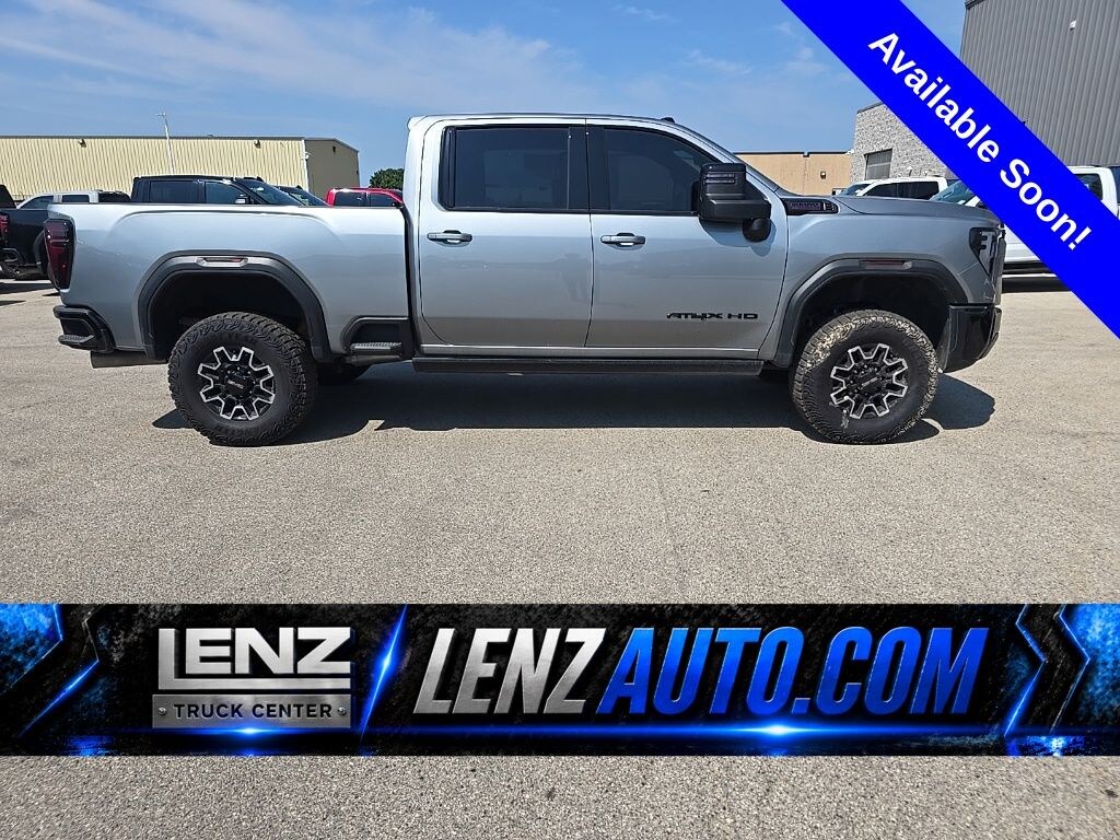 Used 2026 GMC Sierra 2500HD 4x4 Crew Cab AT4X Truck