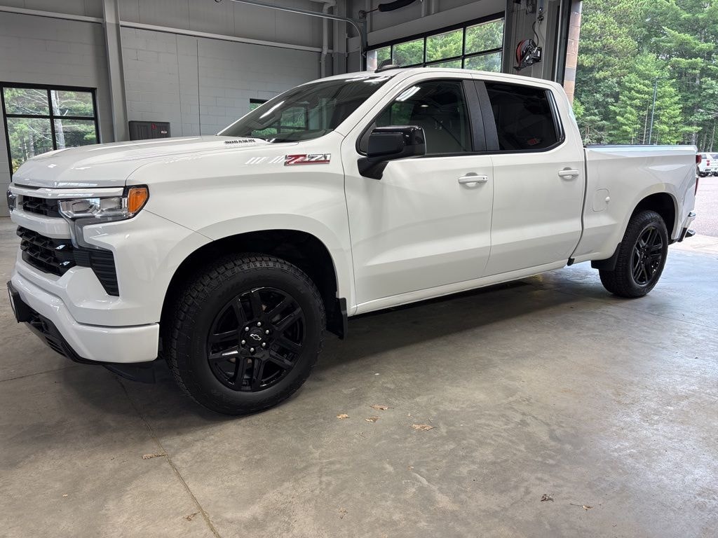 Used 2024 Chevrolet Silverado 1500 4x4 Crew Cab RST Truck
