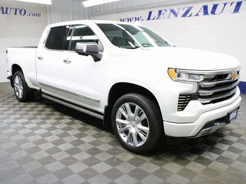 Used 2024 Chevrolet Silverado 1500 4x4 Crew Cab High Country Truck