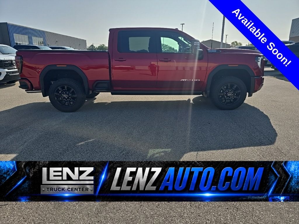 Used 2025 GMC Sierra 2500HD 4x4 Crew Cab AT4 Truck