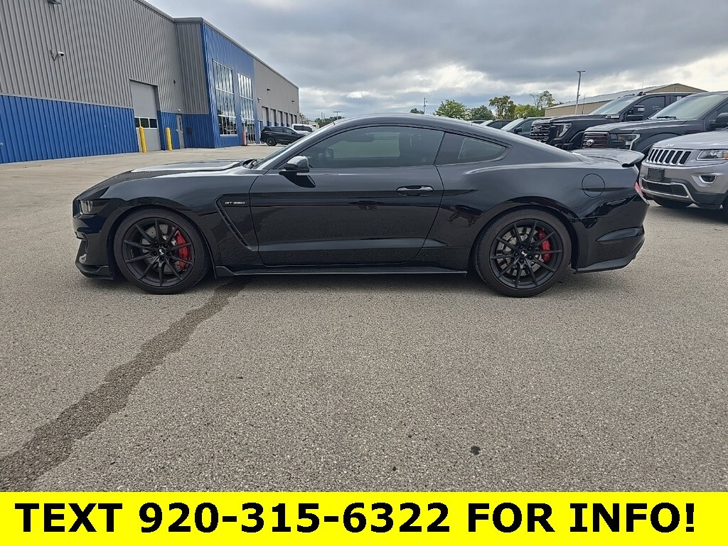 2017 Ford Mustang Shelby GT350 photo 3